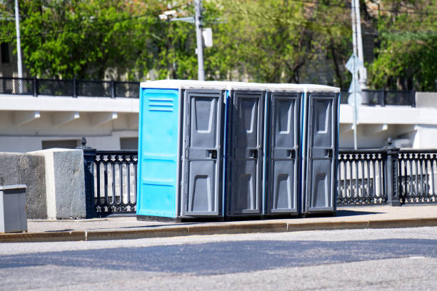 Best Portable restroom trailer rental  in Sterling, VA